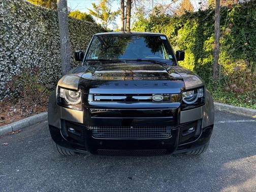 2024 Land Rover Defender 110 X