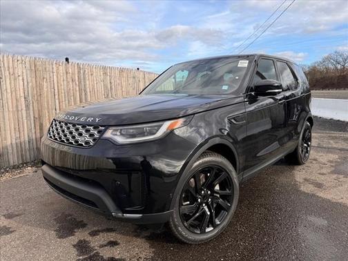 2025 Land Rover Discovery P300 S