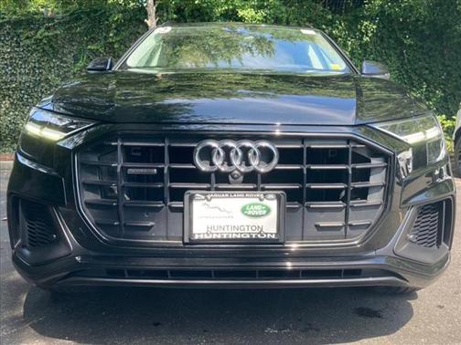 Photo 2 of 10 of 2019 Audi Q8 3.0T Premium