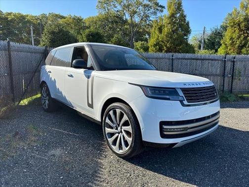 2025 Land Rover Range Rover P400 SE 7 Seat