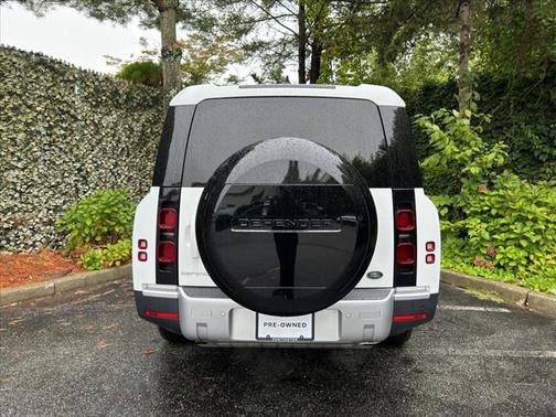 2023 Land Rover Defender 130 S