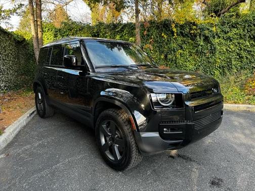 2026 Land Rover Defender 110S