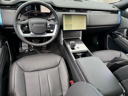 2025 Land Rover Range Rover P530 SE 7 Seat