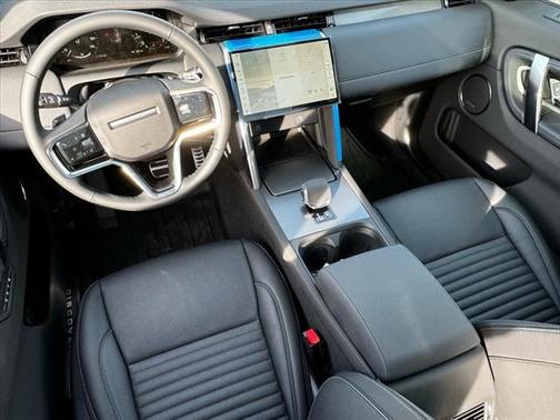 2025 Land Rover Discovery Sport Dynamic SE