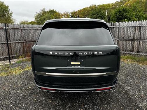 2025 Land Rover Range Rover P530 SE 7 Seat