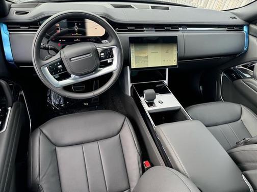 2025 Land Rover Range Rover P530 SE