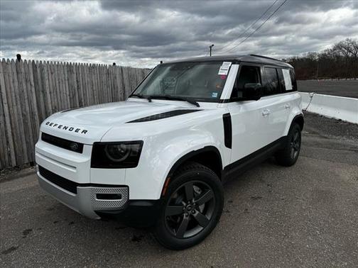 2025 Land Rover Defender P400 S