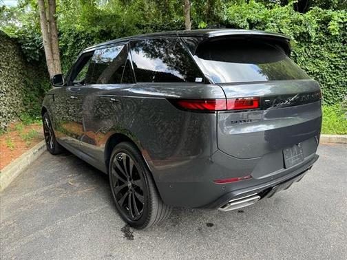2025 Land Rover Range Rover Sport SE