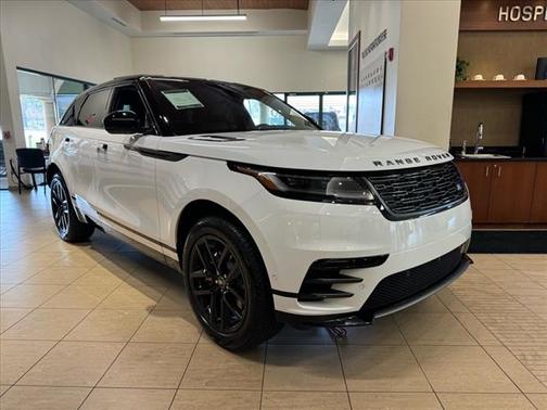 2026 Land Rover Range Rover Velar P250 SE R-Dynamic