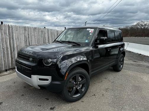 2025 Land Rover Defender P400 S