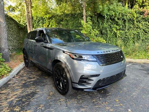 2026 Land Rover Range Rover Velar P250 SE R-Dynamic