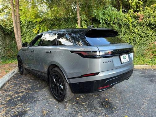 2026 Land Rover Range Rover Velar P250 SE R-Dynamic