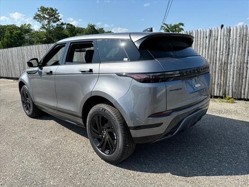 2026 Land Rover Range Rover Evoque Dynamic SE