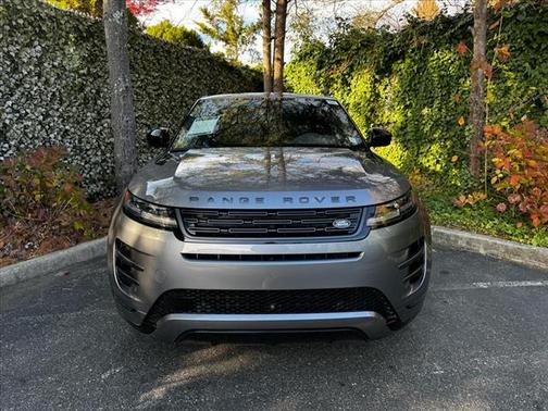 2026 Land Rover Range Rover Evoque Dynamic SE