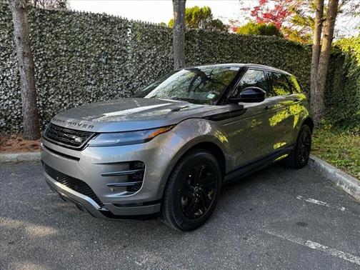 2026 Land Rover Range Rover Evoque Dynamic SE