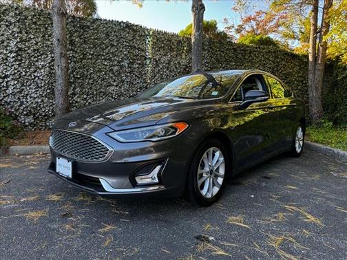 2020 Ford Fusion Titanium
