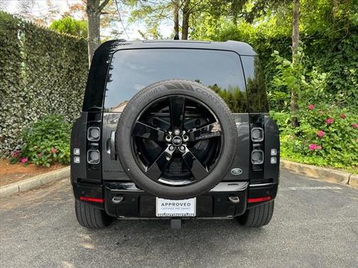 2023 Land Rover Defender 110 X