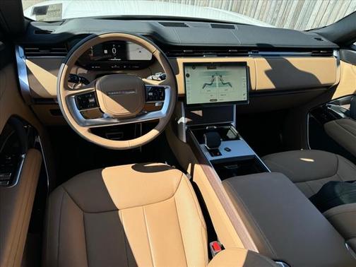 2025 Land Rover Range Rover P530 SE 7 Seat