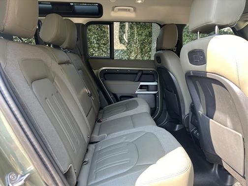 2021 Land Rover Defender 110 S