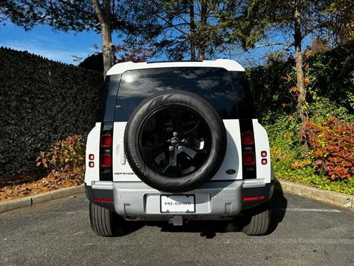 2023 Land Rover Defender 110 S