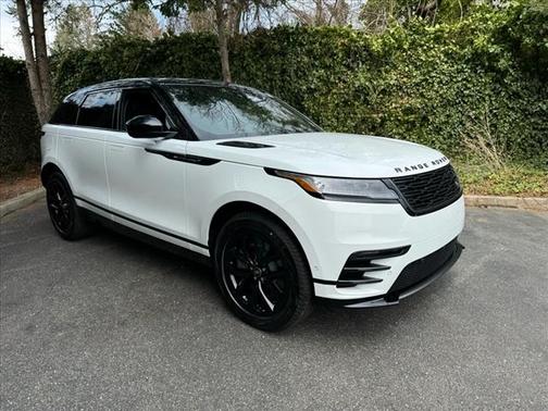 2026 Land Rover Range Rover Velar P250 SE R-Dynamic