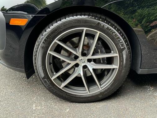 2024 Porsche Macan AWD 4dr SUV