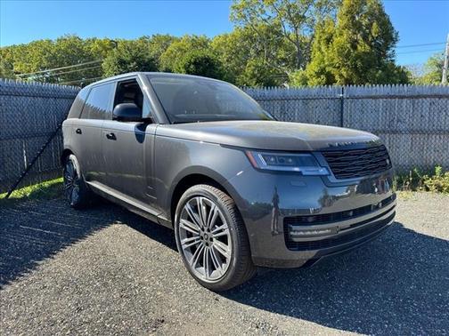 2025 Land Rover Range Rover P400 SE 7 Seat