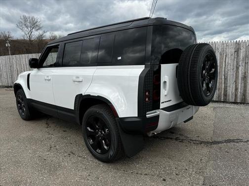 2025 Land Rover Defender P400 S