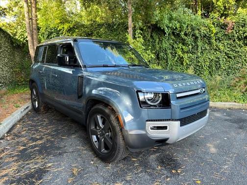 2025 Land Rover Defender P300
