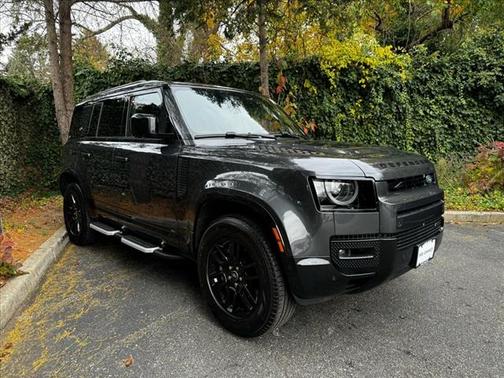 2023 Land Rover Defender 110 X-Dynamic SE