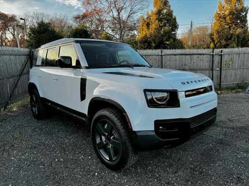 2026 Land Rover Defender 110S