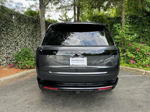 2024 Land Rover Range Rover SE