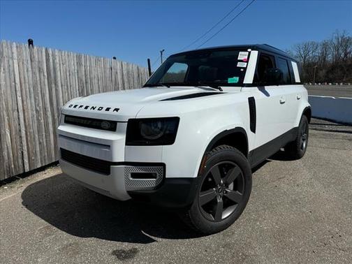 2025 Land Rover Defender P400 S