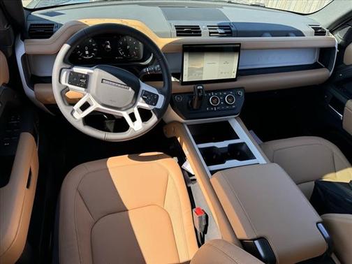 2025 Land Rover Defender P400 S