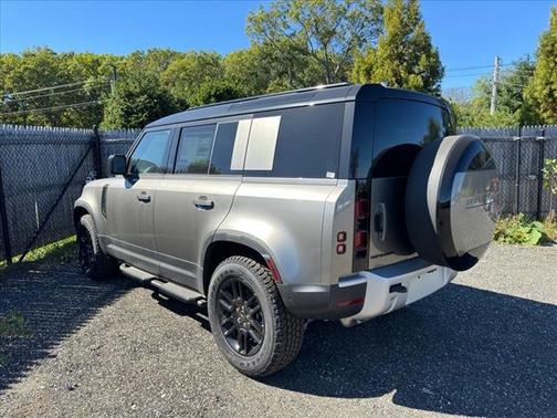 2025 Land Rover Defender P400 S