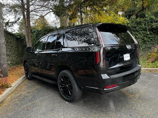 2022 Cadillac Escalade Sport