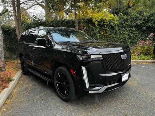 2022 Cadillac Escalade Sport