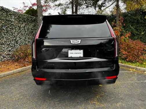 2022 Cadillac Escalade Sport