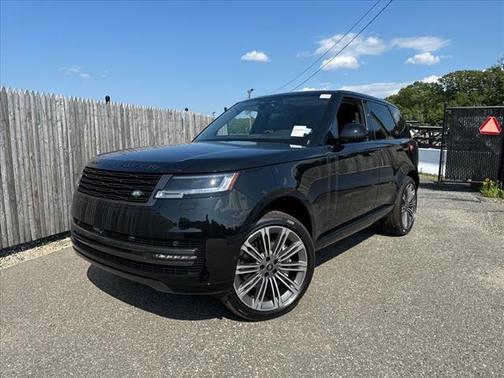 2025 Land Rover Range Rover P530 SE