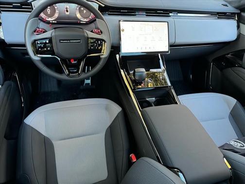 2025 Land Rover Range Rover Sport P635 SV Edition Two