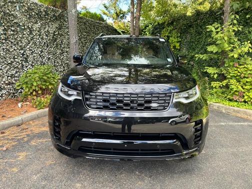 2025 Land Rover Discovery P360 Dynamic SE