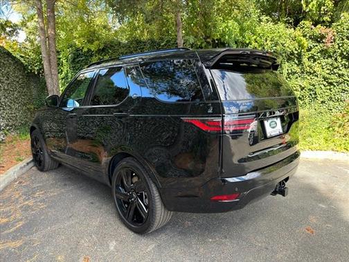 2025 Land Rover Discovery P360 Dynamic SE