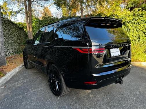 2025 Land Rover Discovery P360 Dynamic SE