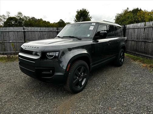 2026 Land Rover Defender 110S