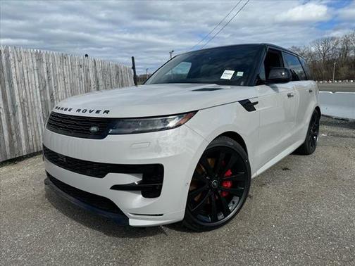 2025 Land Rover Range Rover Sport SE