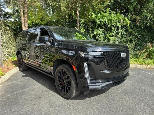2023 Cadillac Escalade ESV Sport Platinum