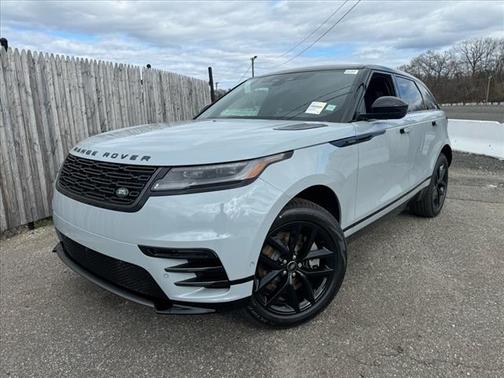 2026 Land Rover Range Rover Velar P250 SE R-Dynamic