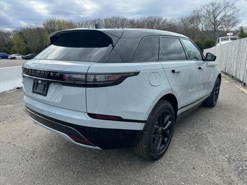 2026 Land Rover Range Rover Velar P250 SE R-Dynamic