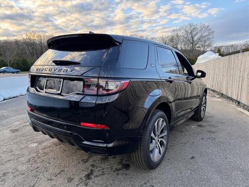 2025 Land Rover Discovery Sport Dynamic SE