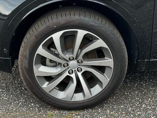 2025 Land Rover Discovery Sport Dynamic SE